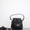 Dior Caro 나노 버킷백